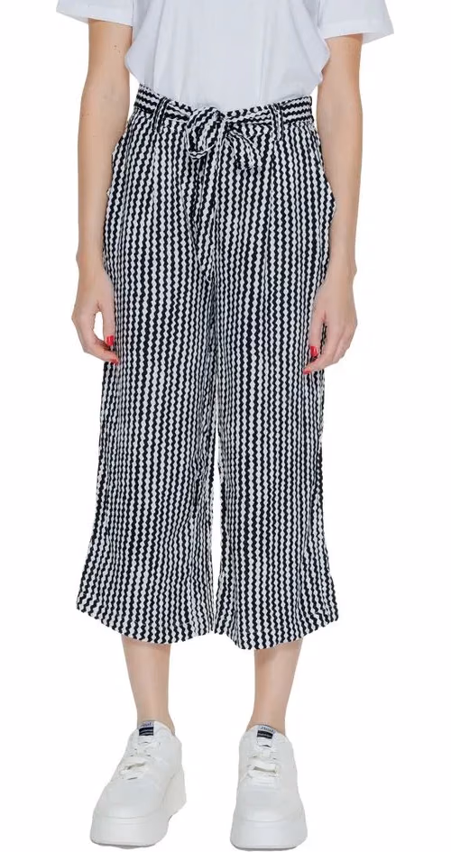 Only Black Viscose Cropped Pants